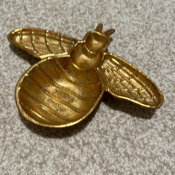 Accessories - Gold bubble bee jewelry holder